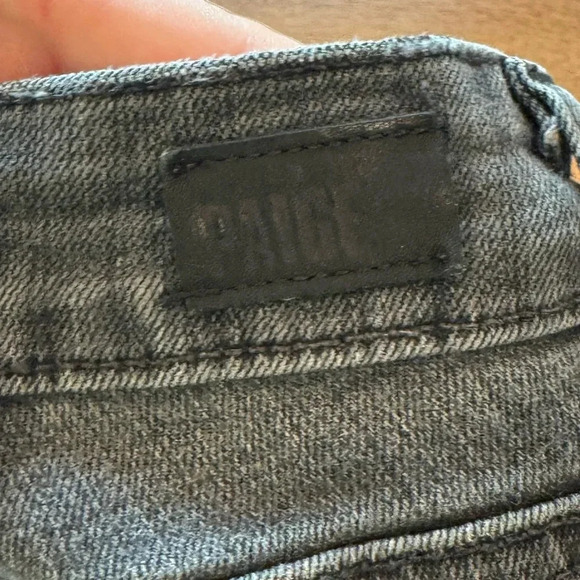 Paige black verdugo ankle jean. Very soft. Size 27 - Picture 16 of 16